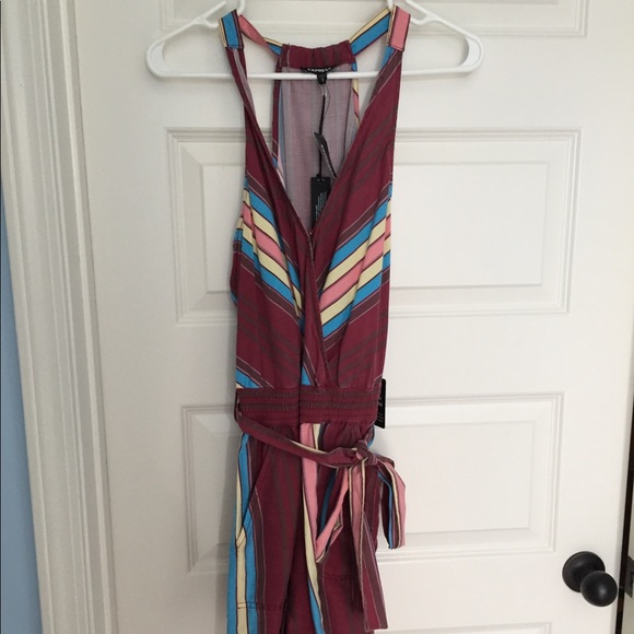 NWT Express Romper - Picture 4 of 6
